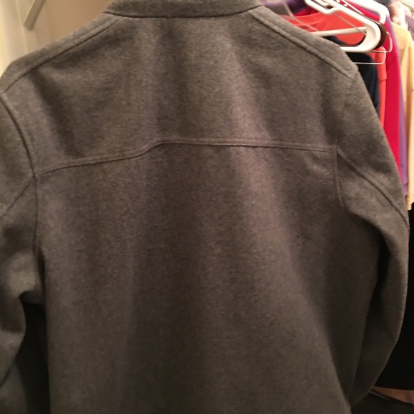 Express jacket plus v necks - Picture 3 of 5